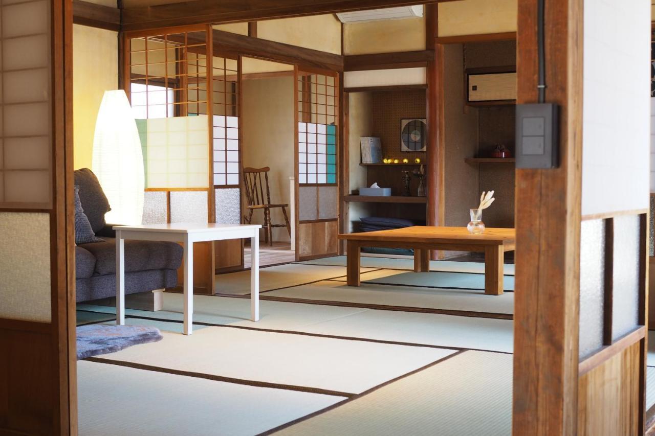 岡邸 Apartment Tonosho  Exterior foto