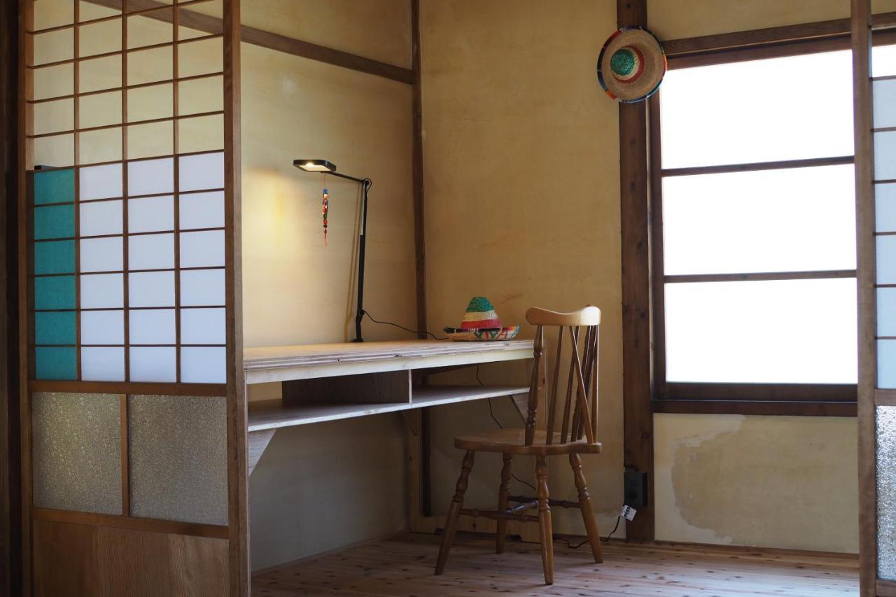 岡邸 Apartment Tonosho  Exterior foto